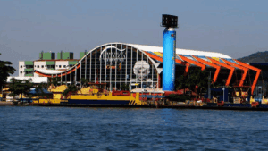 Shopping Ferry Boats Plaza