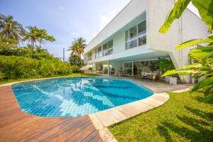 Luxo e Exclusividade no Guest House Guarujá